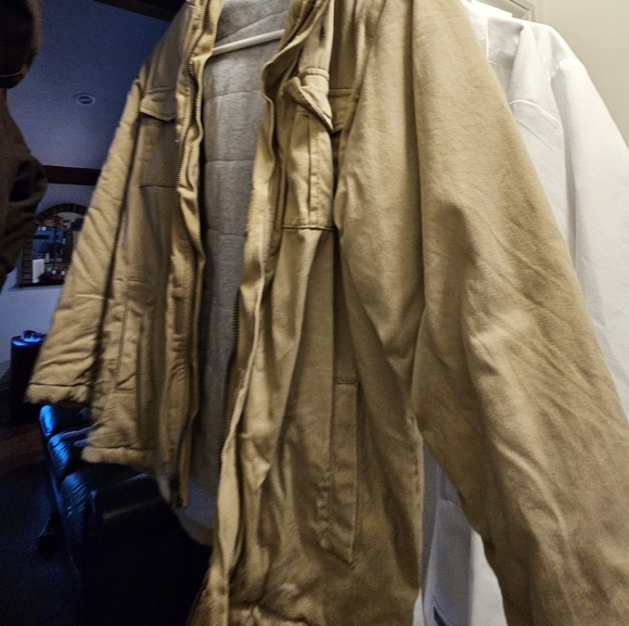 Jacket - Picture 2 of 3